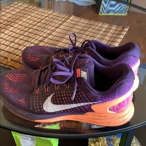 nike shoes lunarglide 7